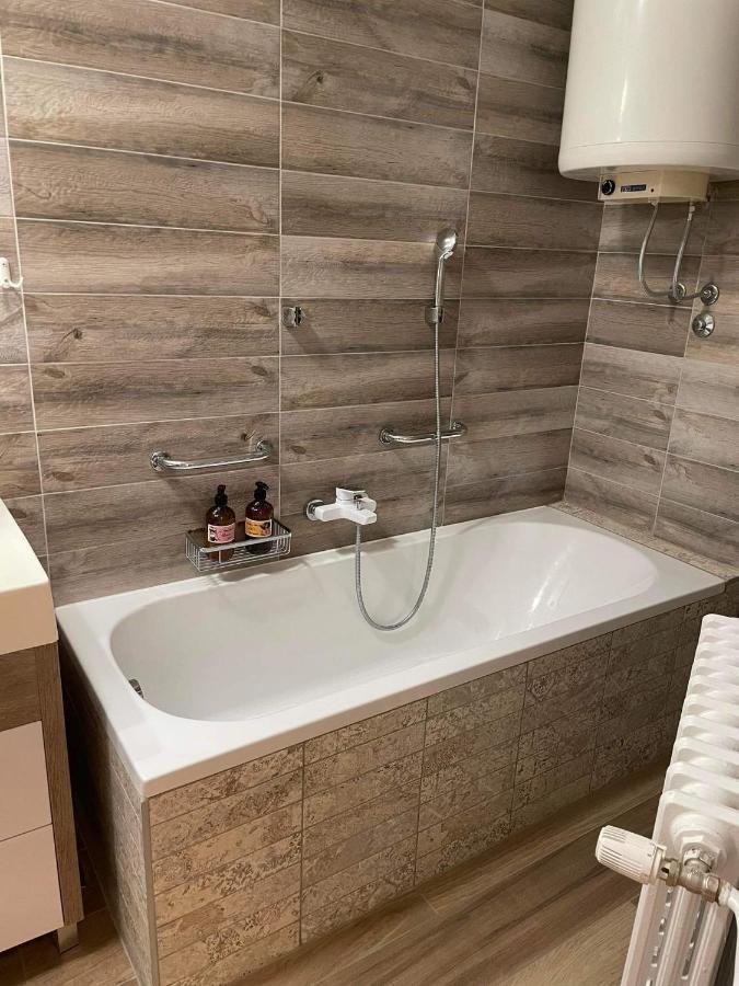 La Casa Tamaris Apartment Senta ภายนอก รูปภาพ