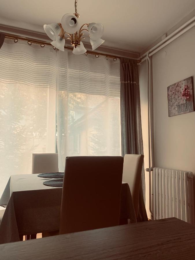 La Casa Tamaris Apartment Senta ภายนอก รูปภาพ